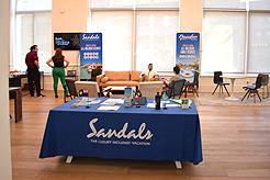 CATALYST TRAVEL WITH SANDALS